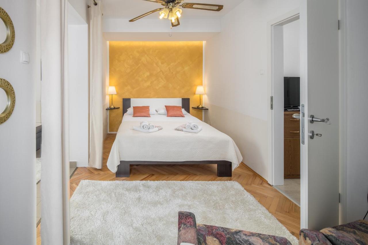 Apartments Villa Katana Porec Luaran gambar