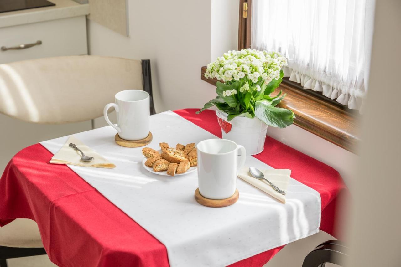 Apartments Villa Katana Porec Luaran gambar