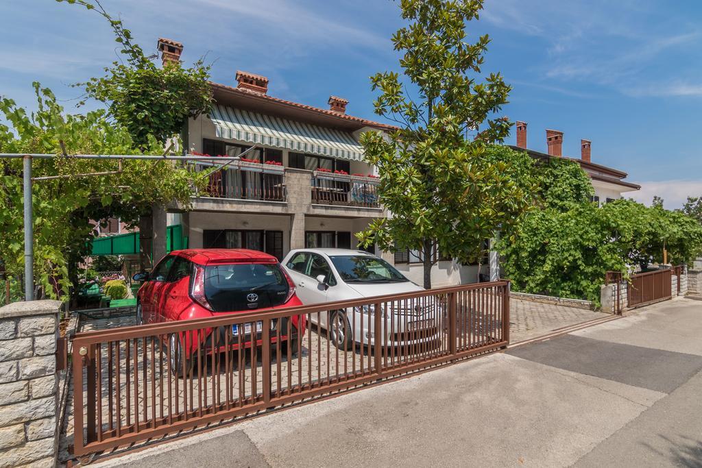 Apartments Villa Katana Porec Luaran gambar
